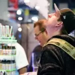 A janë cigaret elektronike më të shëndetshme se cigaret tradicionale?
