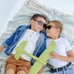 Udhëtimi me fëmijë bëhet më i lehtë/4 Mënyra si të shijoni fluturimet