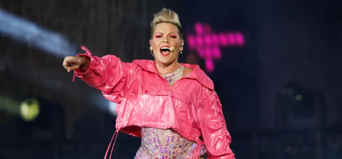 Pink anullon koncertin/ Këngëtarja zbulon arsyen
