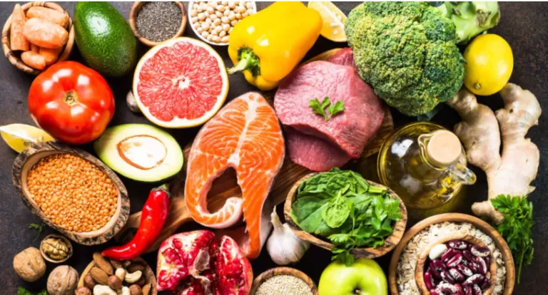 Dieta vegane dhe paleo: Zbuloni më shumë rreth tyre
