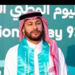 Ylli i futbollit brazilian ndryshon pamje/ Çfarë po ndodh me Neymar?