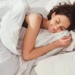 Nuk zgjoheni dot në mëngjes me alarmin e parë? Zbuloni cilat janë arsyet