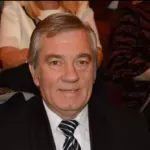 E trishtë: Ndahet nga jeta aktori i madh i humorit shqiptar