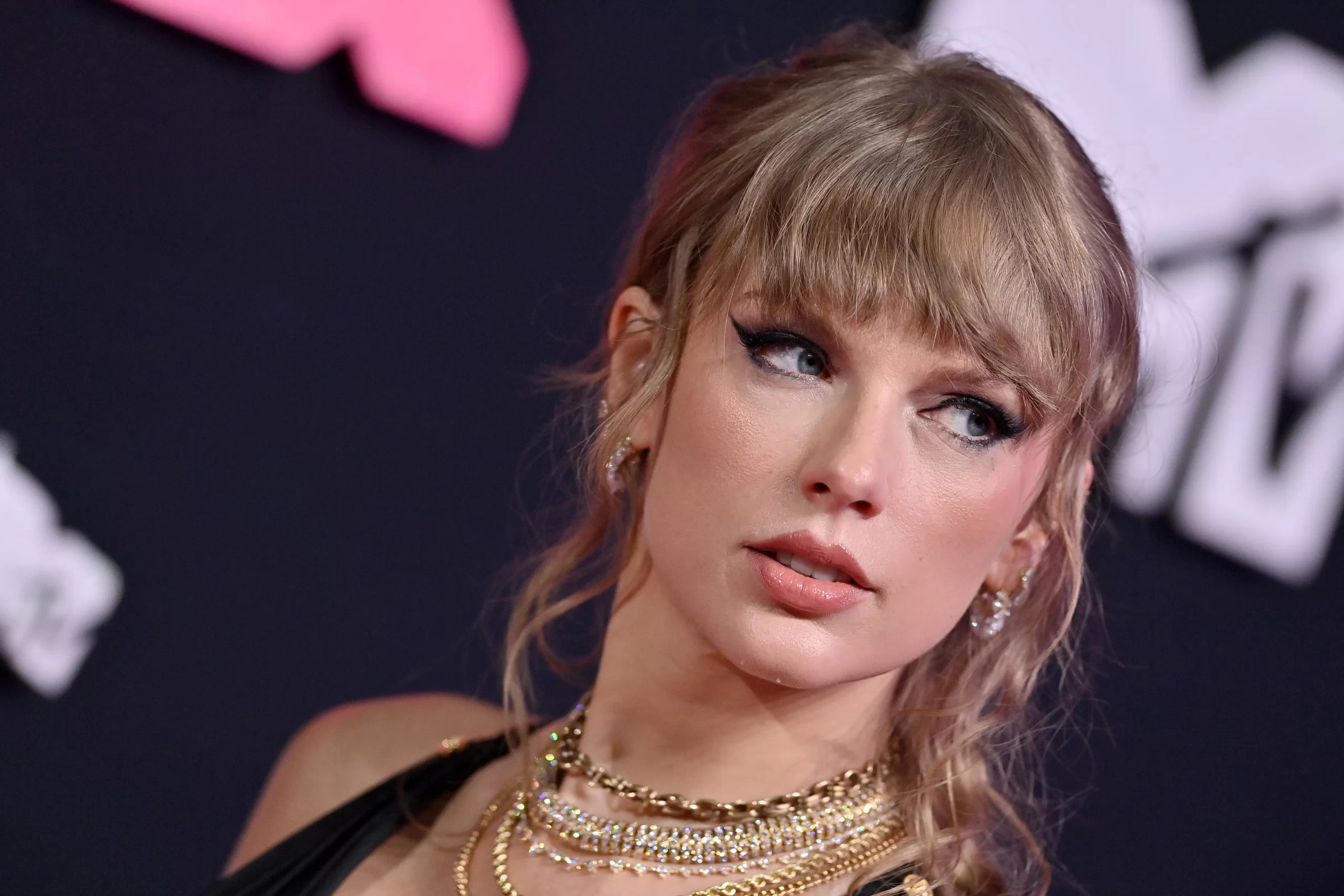 Habisin shkencëtarët/ Muzika e Taylor Swift mund të ndikojë në shëndetin tuaj mendor 