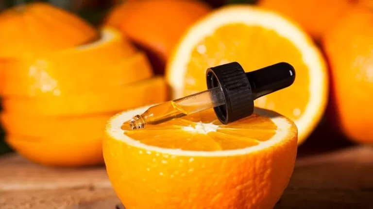 Rëndësia e vitaminës C/ Si duhet ta përdorni dhe për çfarë funksionon